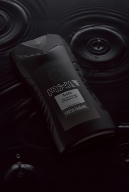 produktfotografie für axe black shower gel